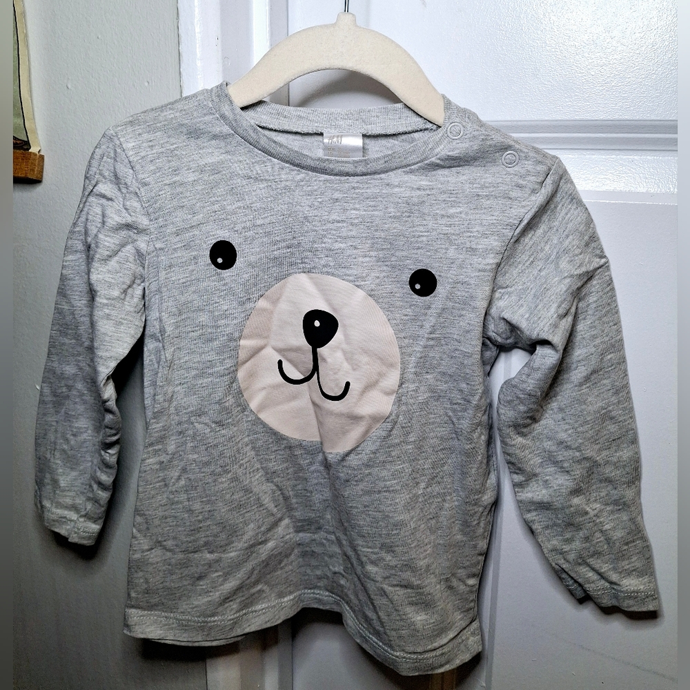 🐻🐻‍❄️H&M Cute Bear Long Sleeve Tee (12-18 mo)